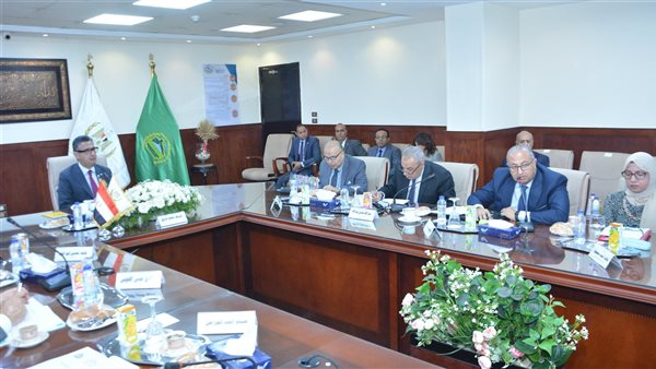 وزير التموين يترأس اجتماع الجمعية العامة للشركة المصرية القابضة للصوامع والتخزين لمناقشة خطة العام الجديد 