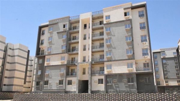 وزير الإسكان يُعلن استكمال تسليم دفعة جديدة من وحدات مشروع سكن مصر بالقاهرة الجديدة
