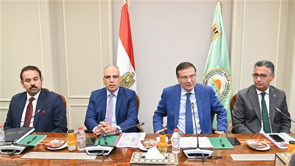 رؤية شاملة لتحقيق الإكتفاء الذاتي من السكر وتقليل الفجوة الاستيرادية لتعزيز الأمن الغذائي 