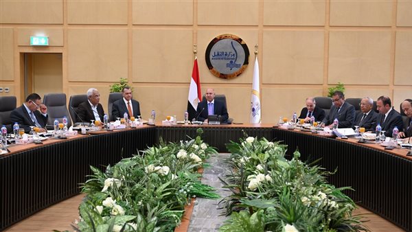 الوزير يترأس الجمعية العامة العادية للشركة القابضة للنقل البحري والبري عن العام المالي 2025/2026