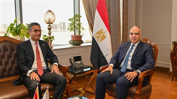  وزيرا الري والتموين يبحثان سُبل تطوير مصانع إنتاج السكر من القصب 