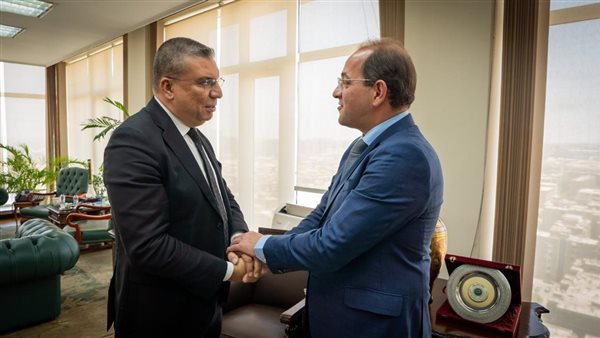  المالية: تعزيز التعاون المشترك فى نشر الوعى الاقتصادي والمالى والضريبي والجمركي والأهداف التنموية