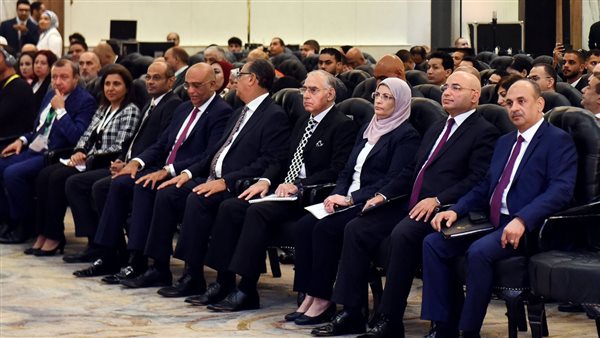 رئيس البورصة المصرية يشارك في النسخة السادسة من مؤتمر المصريين بالخارج 2025