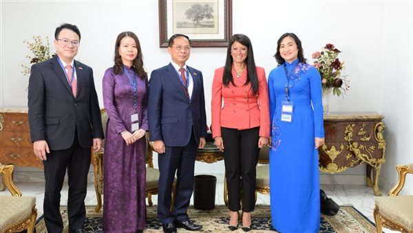 وزيرة التخطيط: مصر وفيتنام تتمتعان بإمكانات اقتصادية لتعزيز التعاون الاقتصادي 