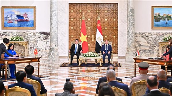 وزيرة التخطيط توقّع مذكرة تفاهم مع نائبة وزير الصناعة والتجارة بفيتنام لتعزيز التنمية الاقتصادية 