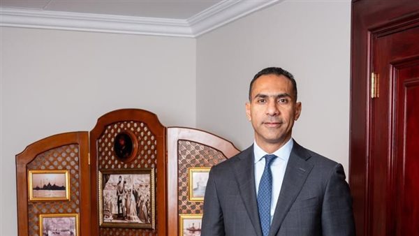 تأكيدًا على مسيرة النمو المتسارعة.. قناة السويس يحصد جائزتين دوليتين من مجلة International Finance البريطانية