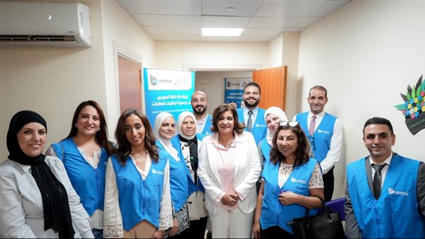 قناة السويس يتبرع بأسرة طبية كهربائية لمستشفى 