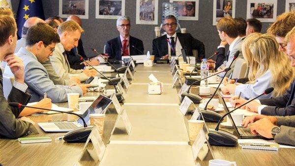 رئيس مصلحة الجمارك: نتطلع لتعزيز آفاق التعاون مع دول الاتحاد الأوروبي