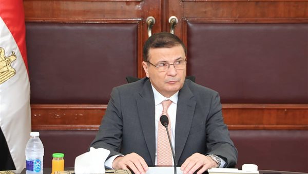 وزير الزراعة يتابع الموقف التنفيذي لمشروع التجمعات الزراعية التنموية في سيناء