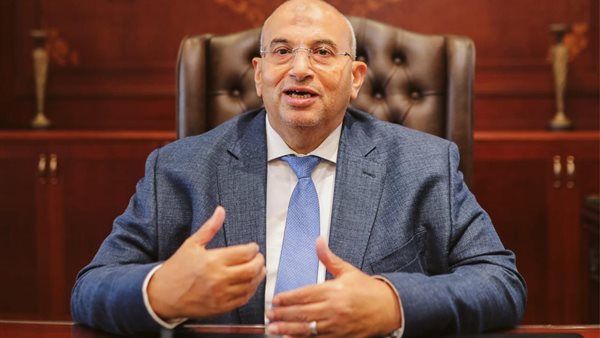 جمعية الخبراء تطالب بحوار مجتمعي قبل فرض ضريبة على المشروبات الغازية