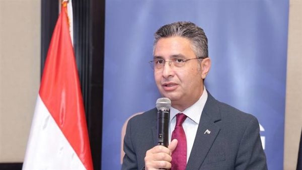 وزير التموين يؤكد على عدم المساس بسعر رغيف الخبز البلدي المُدعم بعد تحريك أسعار السولار