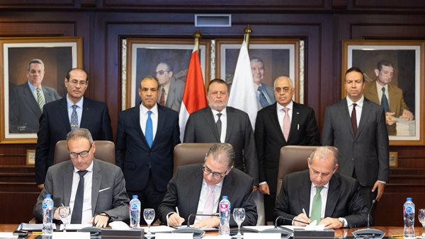 البنك الأهلي يشارك في مبادرة 