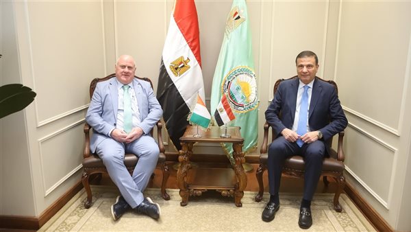 وزير الزراعة يبحث مع نظيره الأيرلندي فرص الشراكة في الأمن الغذائي 