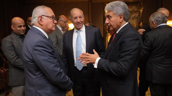 وزير السياحة يُشارك في ندوة مجلس الأعمال الكندي المصري ومجلس الأعمال المصري للتعاون الدولي