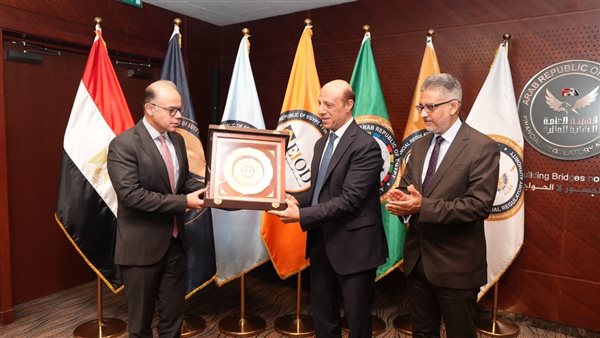 الرقابة المالية تُكرّم الدكتور محمد فريد تقديرًا لفترة رئاسته للهيئة قبل توليه حقيبة الاستثمار