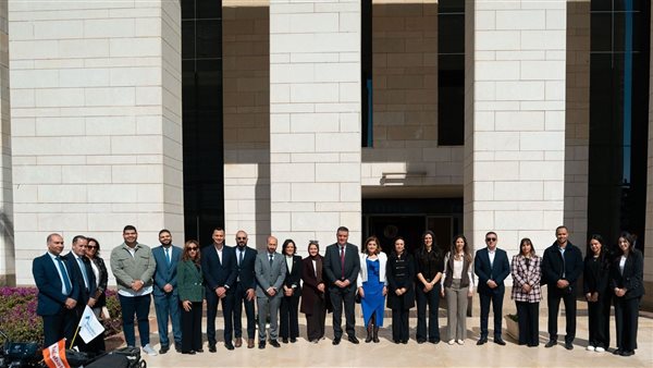 بنك قناة السويس يطلق مبادرة «سكة رزق» لتمكين أبناء دور الرعاية بالشراكة مع صناع الخير وطلبات مصر