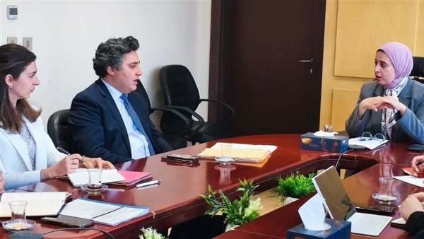 نائبة وزير الخارجية تستقبل وفد الشؤون الاقتصادية وتطوير الأعمال الدولية بوزارة الخزانة الفرنسية